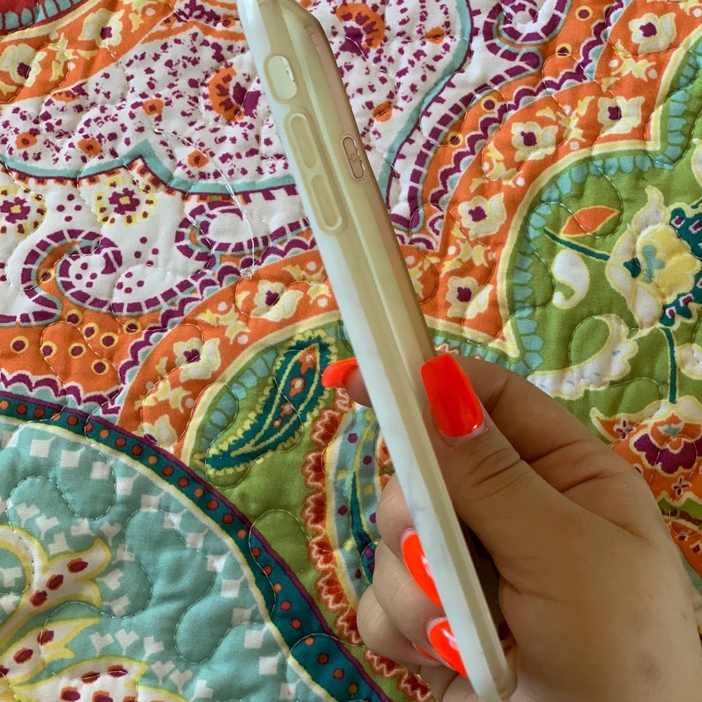 Marble Case - Picture 2 of 3